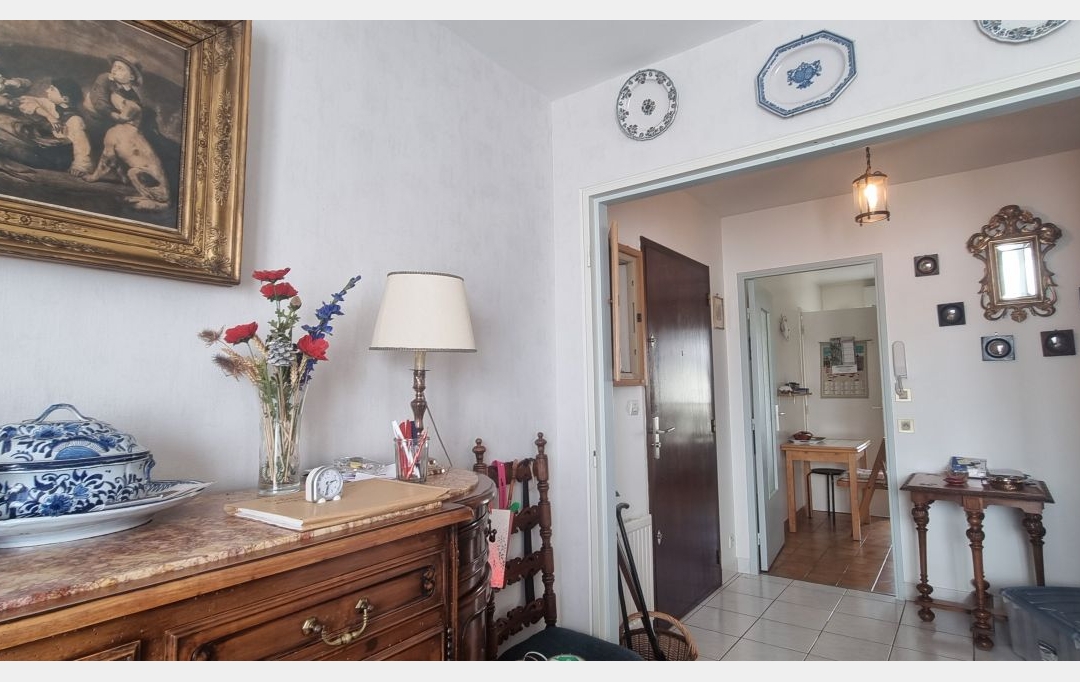 A.C.B.I. - AGENCES CHRISTINE BOYER IMMOBILIER : Appartement | VENDOME (41100) | 82 m2 | 183 750 € 