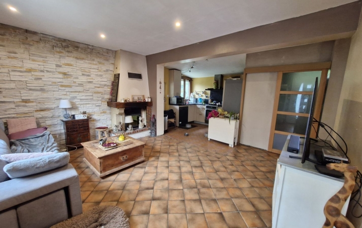 Maison   CLOYES-SUR-LE-LOIR  70 m2 140 000 € 